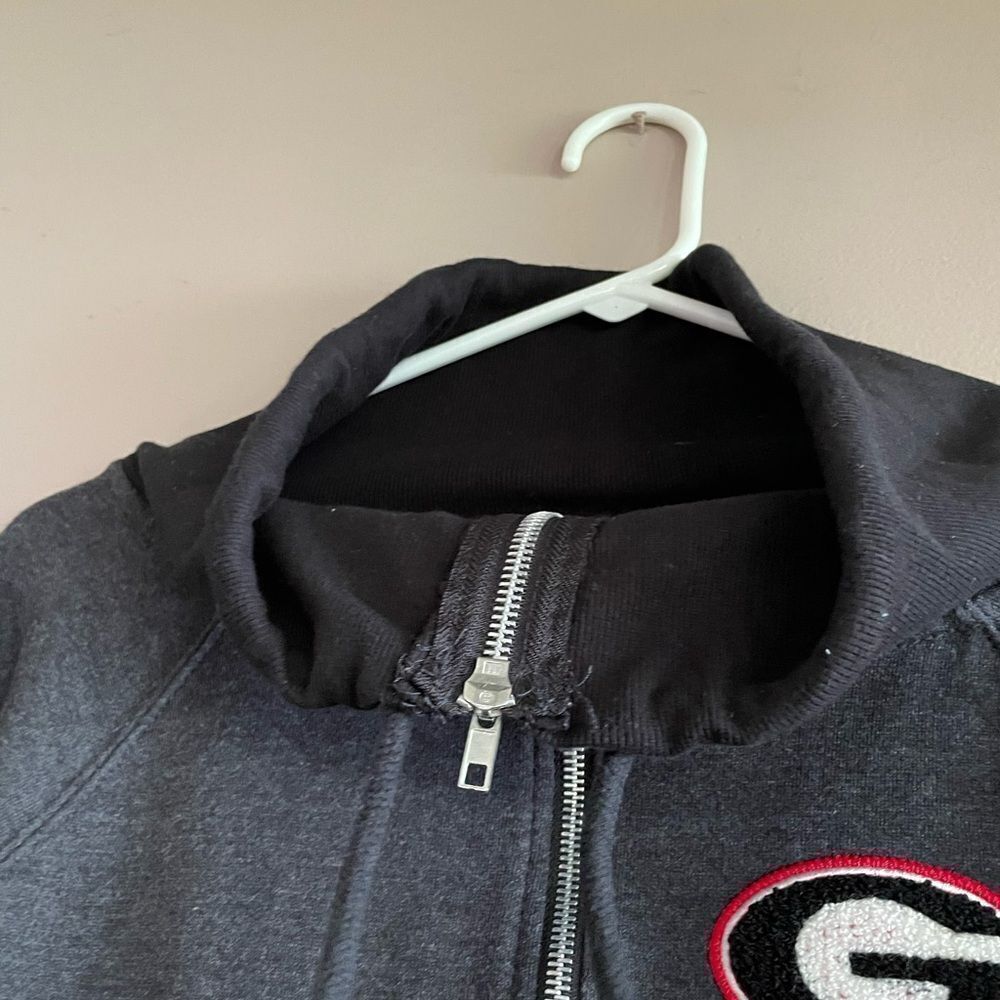 Georgia Bulldogs jacket - Picture 2 of 5